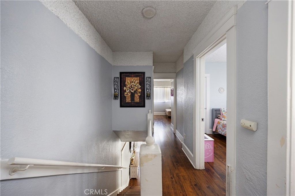 643 Elm Avenue Long Beach, CA 90802 - Photo 6 of 17