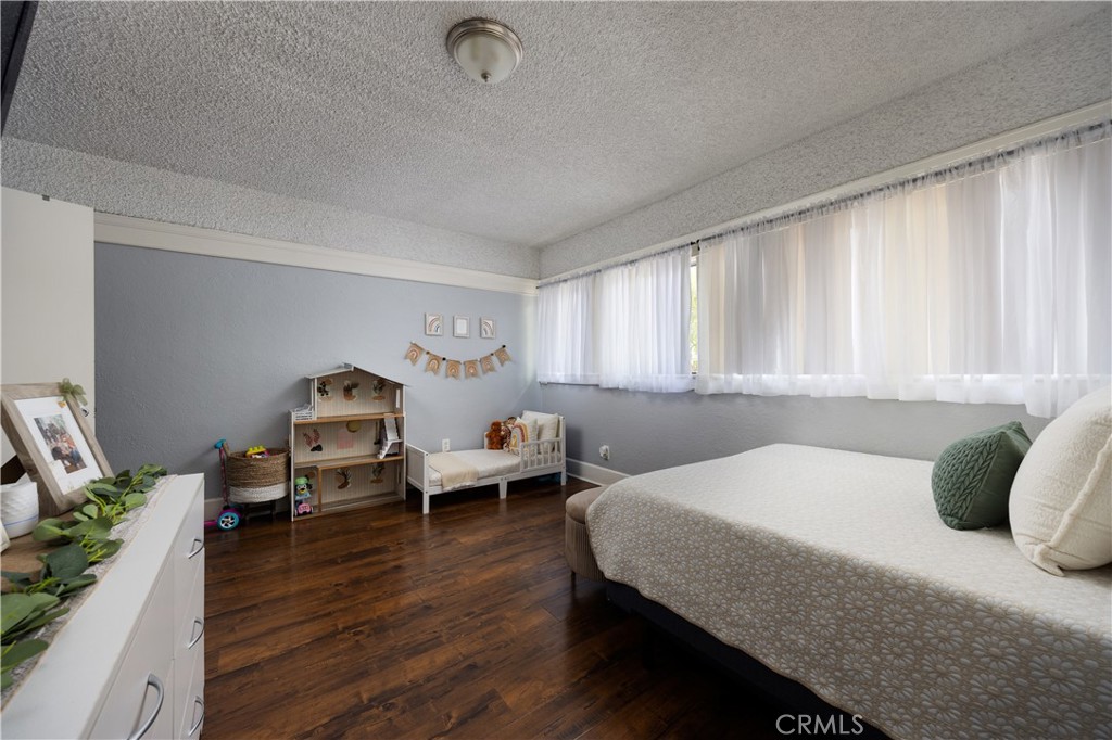 643 Elm Avenue Long Beach, CA 90802 - Photo 7 of 17