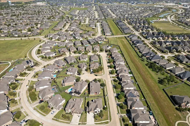 $3,350 | 31183 Pecan Creek Drive, Brookshire, TX 77423