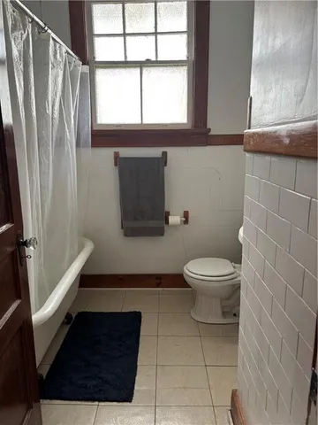 $1,275 | 2626 Acacia Street, New Orleans, LA 70122