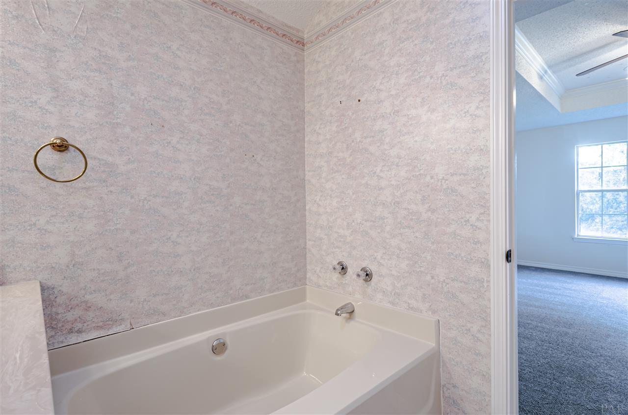 2423 Valley Road Navarre, FL 32566 - Photo 20 of 34