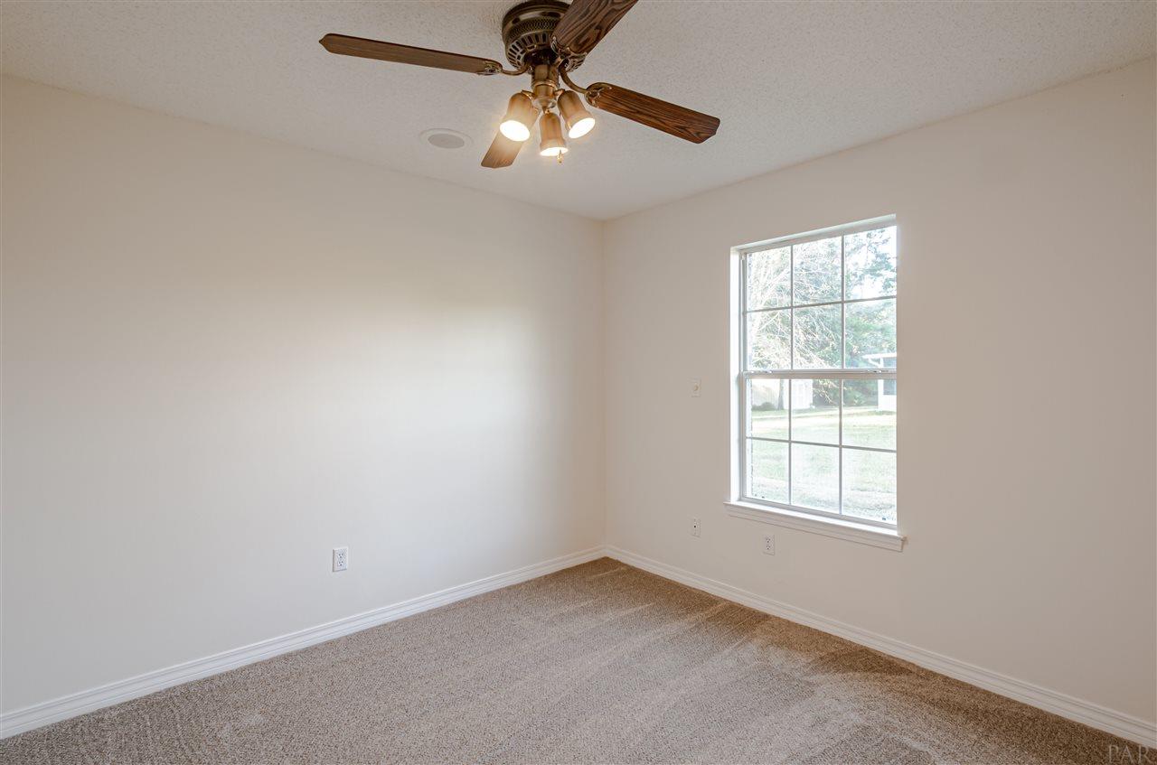 2423 Valley Road Navarre, FL 32566 - Photo 23 of 34