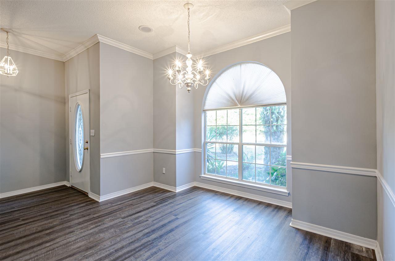 2423 Valley Road Navarre, FL 32566 - Photo 10 of 34