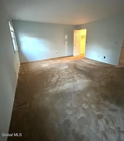 $239,900 | 148 Williamsburg Court, Albany, NY 12203