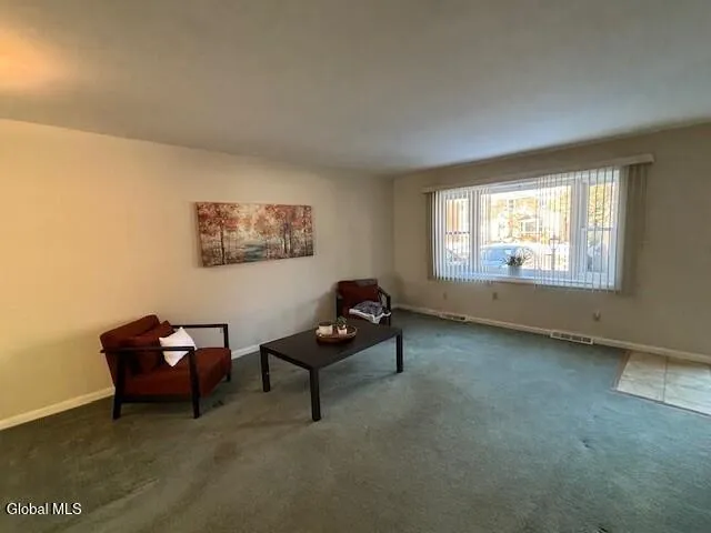 $239,900 | 148 Williamsburg Court, Albany, NY 12203