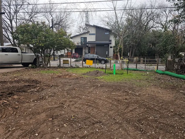 $575,000 | 1101 Romeria Drive, Austin, TX 78757