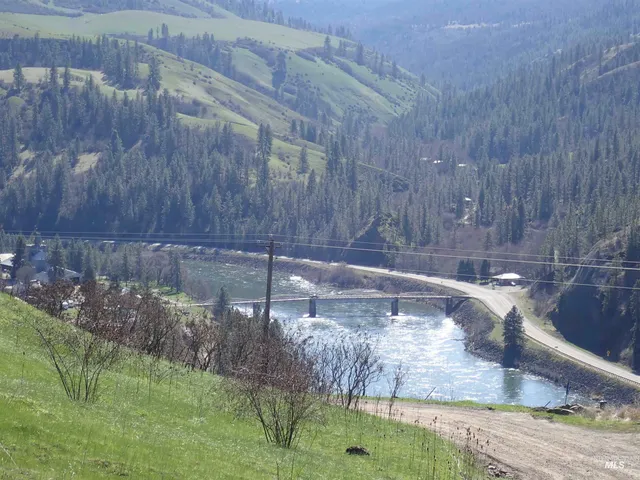 $119,900 | 34245 Grandview Lane, Lenore, ID 83541