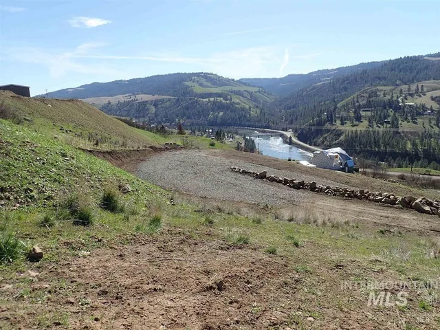 $119,900 | 34245 Grandview Lane, Lenore, ID 83541