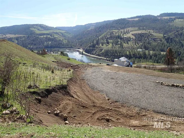 $119,900 | 34245 Grandview Lane, Lenore, ID 83541