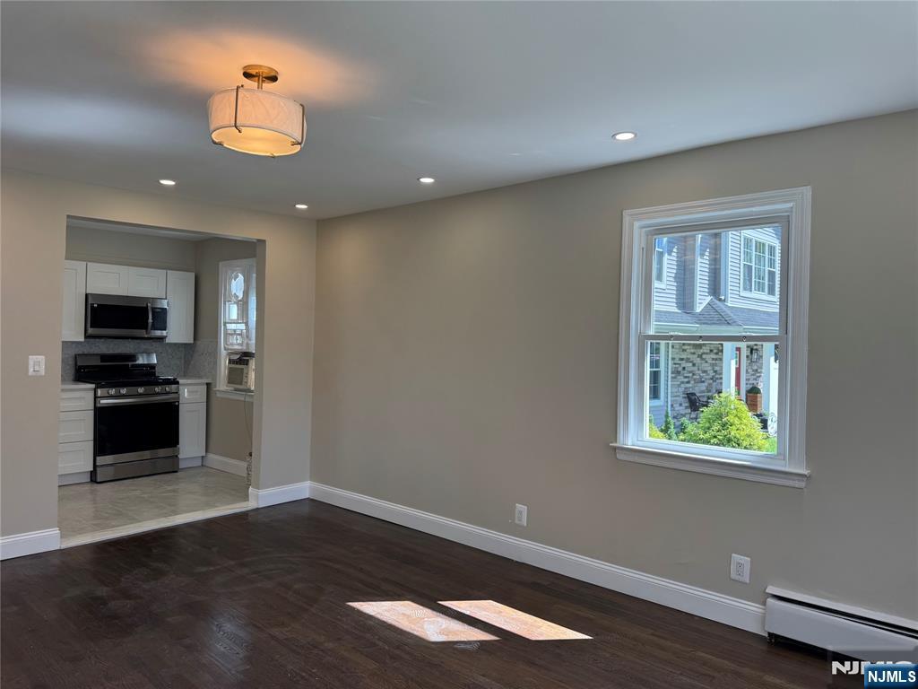 45 Sand Road Westwood, NJ 07675 - Photo 3 of 11 Gallery Image 3
