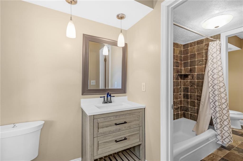 3091 Colonial Way, Unit I2 Atlanta, GA 30341 - Photo 17 of 26