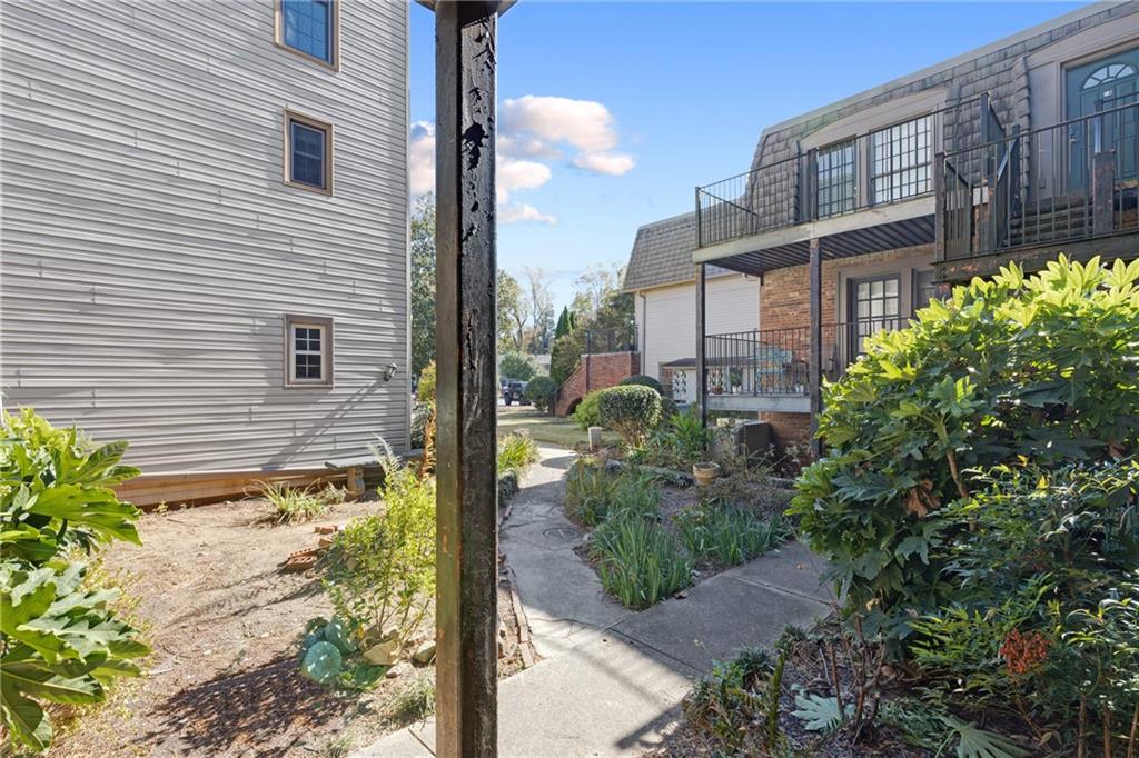 3091 Colonial Way, Unit I2 Atlanta, GA 30341 - Photo 21 of 26