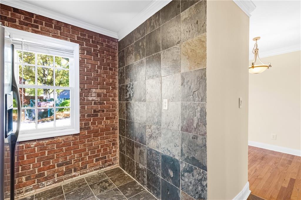 3091 Colonial Way, Unit I2 Atlanta, GA 30341 - Photo 9 of 26