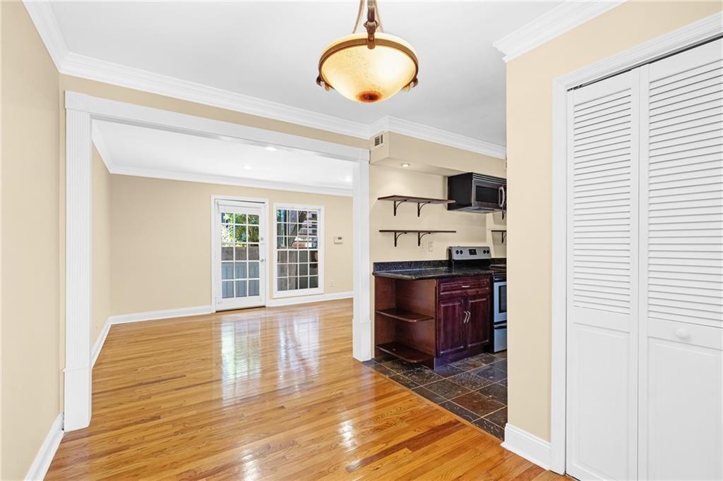 3091 Colonial Way, Unit I2 Atlanta, GA 30341 - Photo 10 of 26