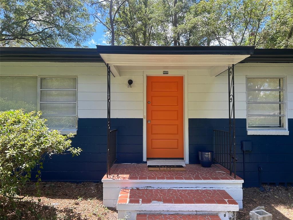 3035 West University Avenue Gainesville, FL 32607 - Photo 1 of 8
