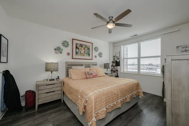 $334,900 | 1700 Riverwoods Drive, Unit 414, Melrose Park, IL 60160