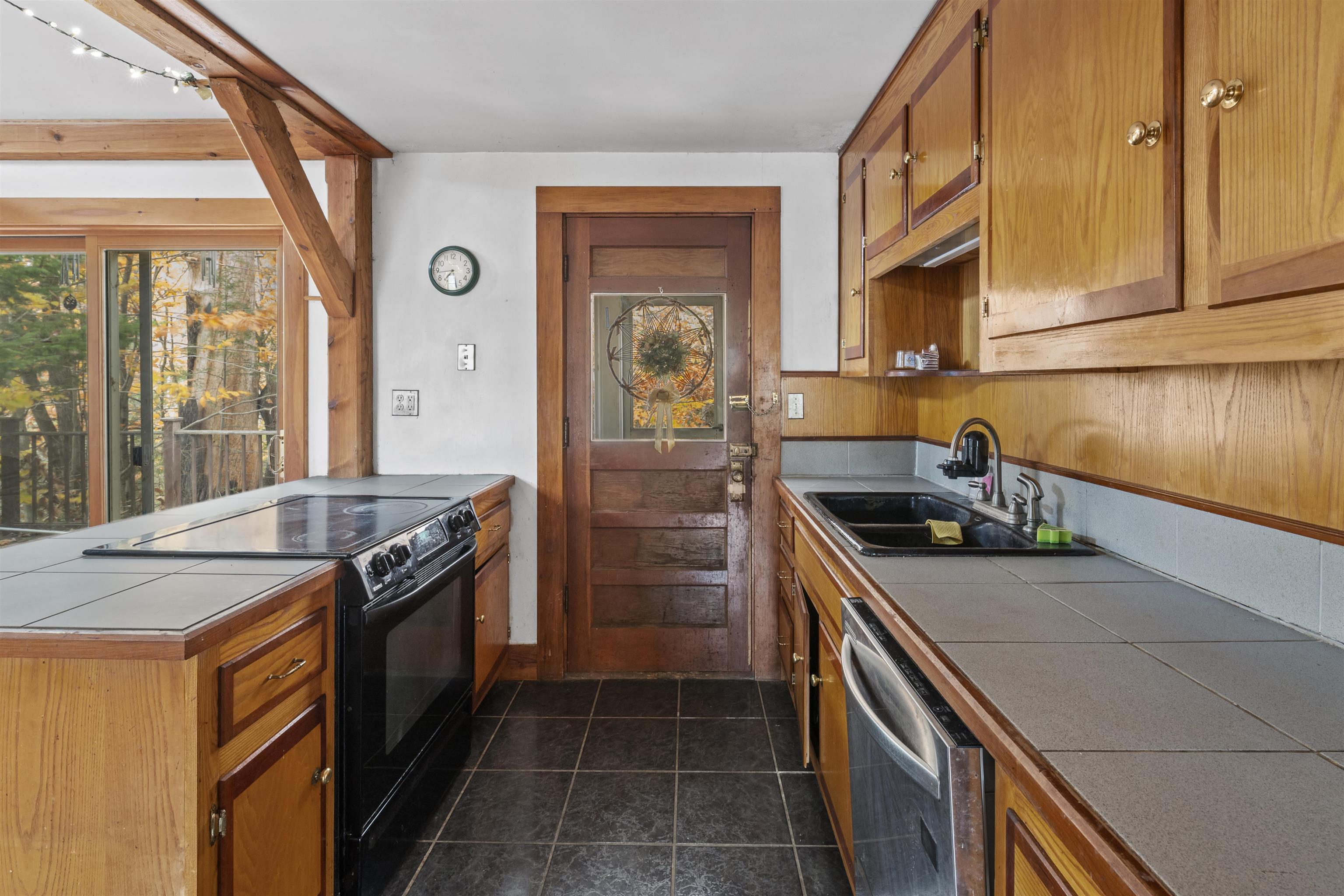 237 Eaton Road Conway, NH 03818 - Photo 13 of 29