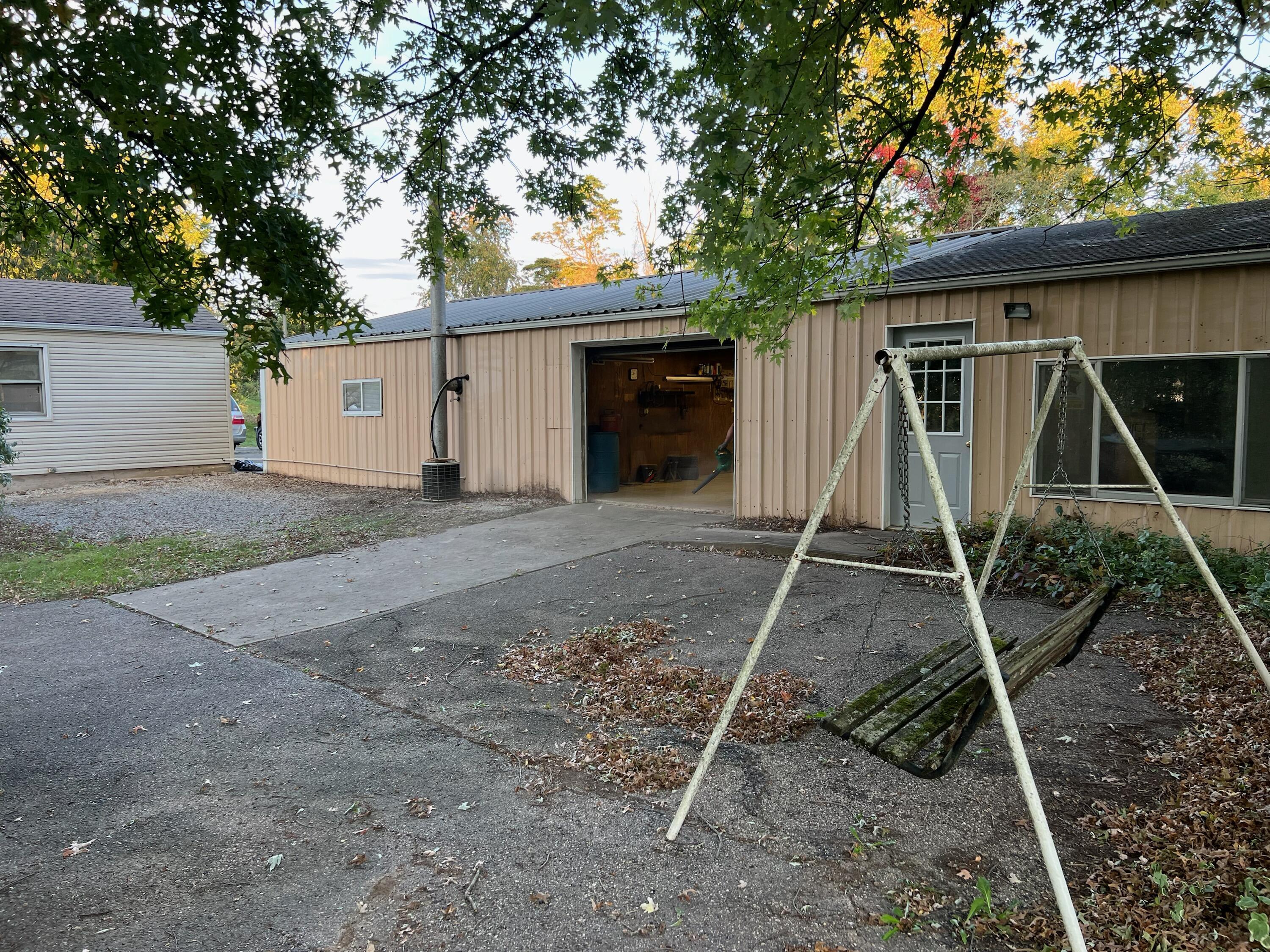3945 Crawfis Road Southeast Lancaster, OH 43130 - Photo 23 of 23 33E8EB15-3106-4C15-82E3-9D4E13414E1C