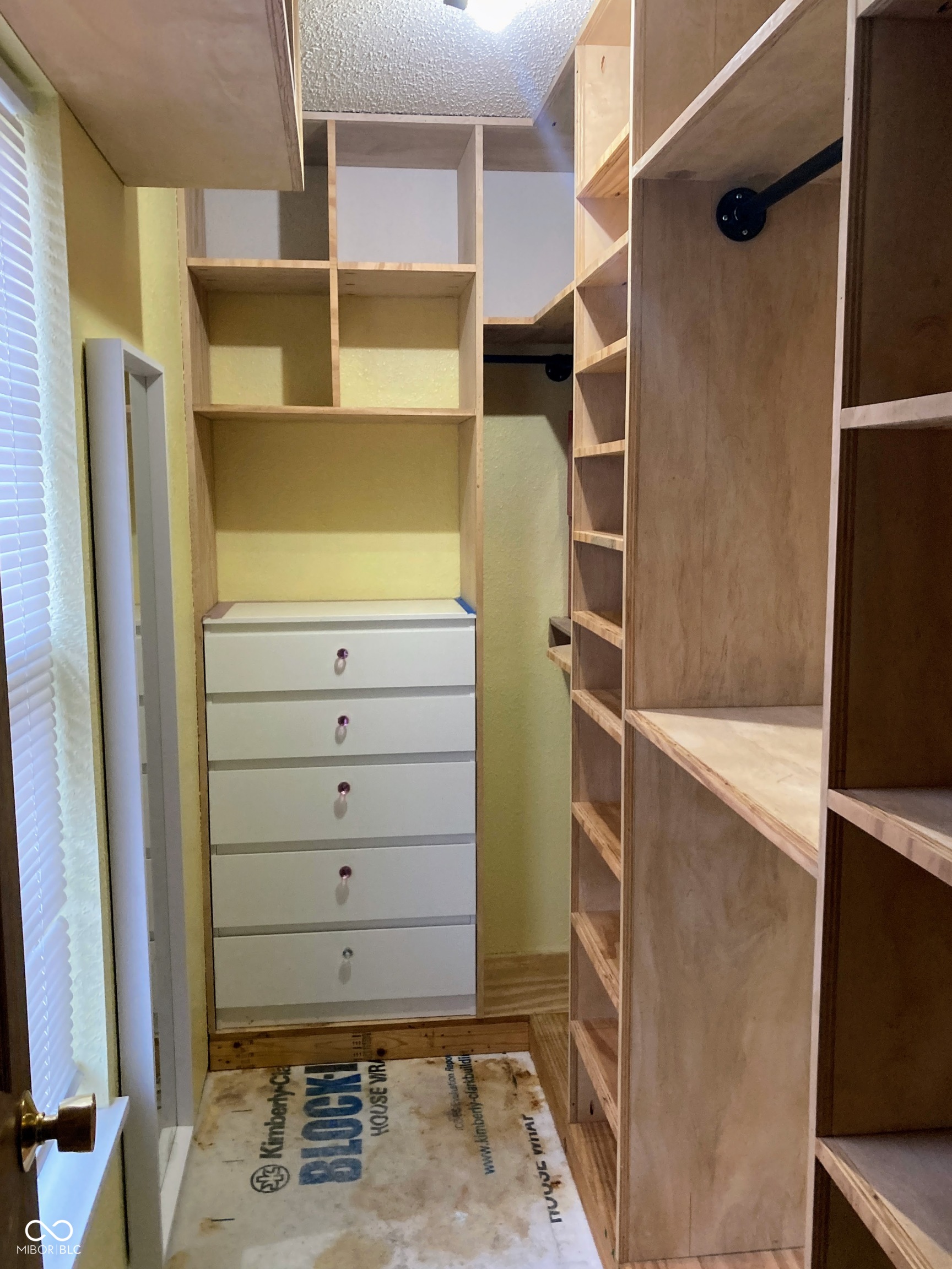 5375 Milhouse Road Indianapolis, IN 46221 - Photo 12 of 19