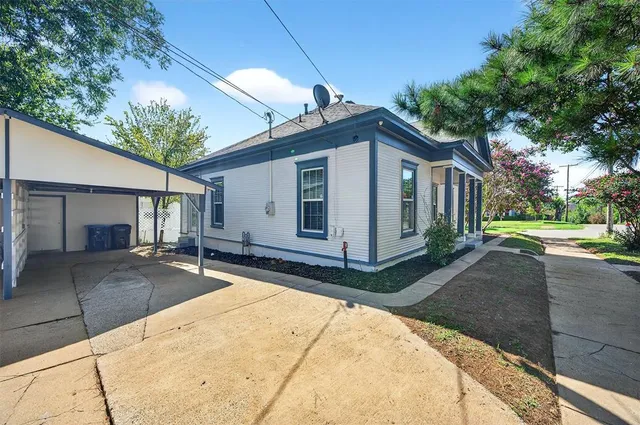 a view of a house with a patio