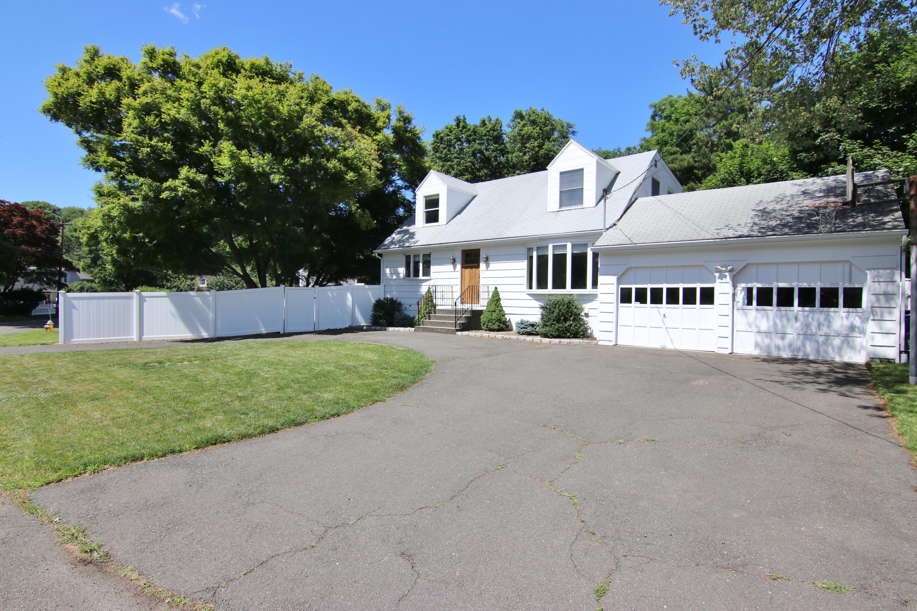 9 Bonwit Road Riverside, CT 06878 - Photo 2 of 29 a view of house with a yard