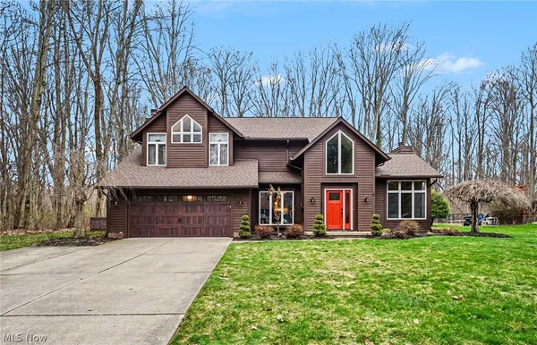 $369,900 | 2192 Chimney Ridge Drive, Madison, OH 44057