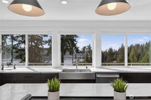 $7,000 | 3107 199th Avenue Southeast, Sammamish, WA 98075