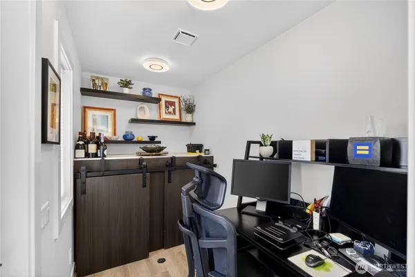 $7,000 | 3107 199th Avenue Southeast, Sammamish, WA 98075
