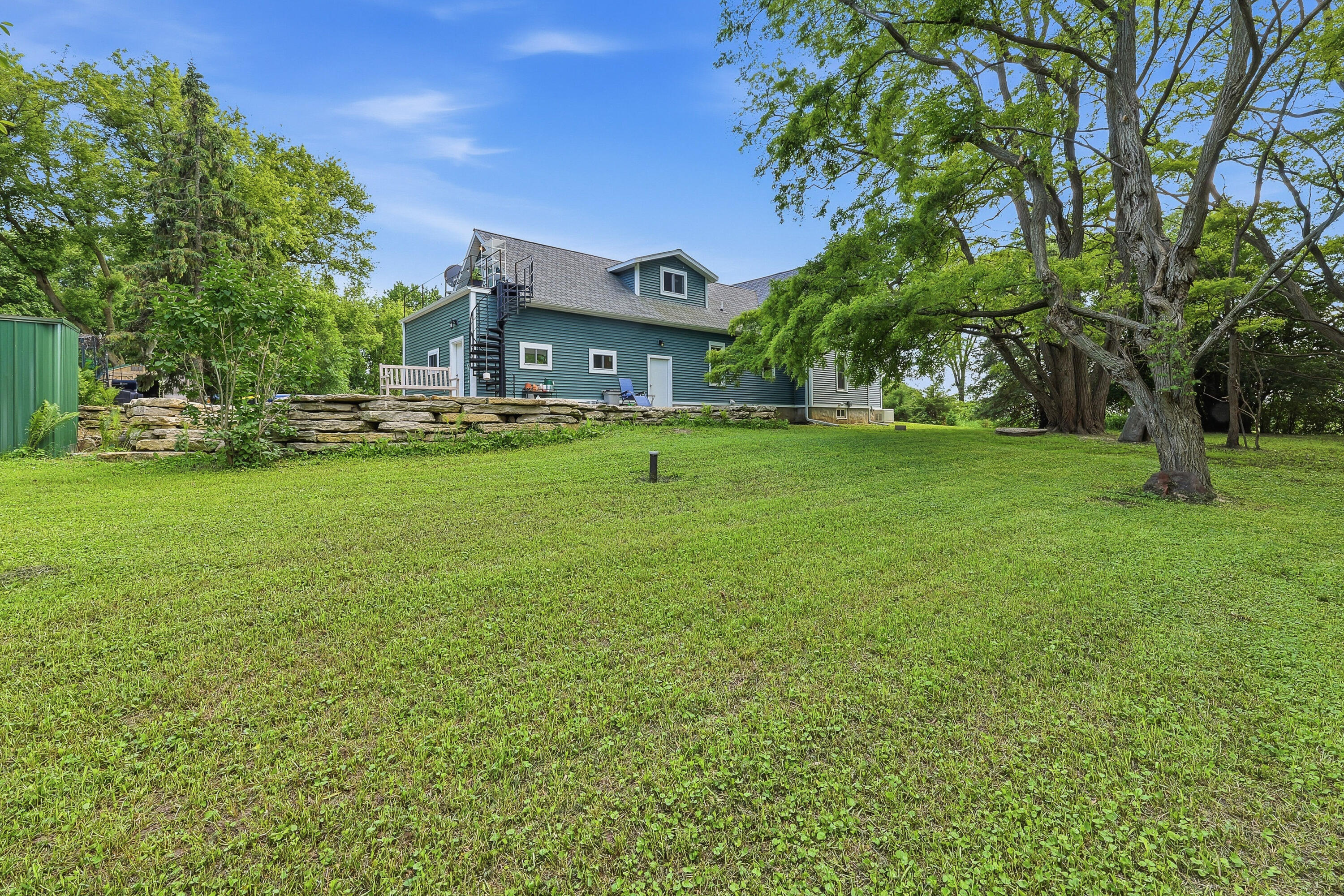 N6934 High Point Road Oak Grove, WI 53916 - Photo 28 of 40 P1918279