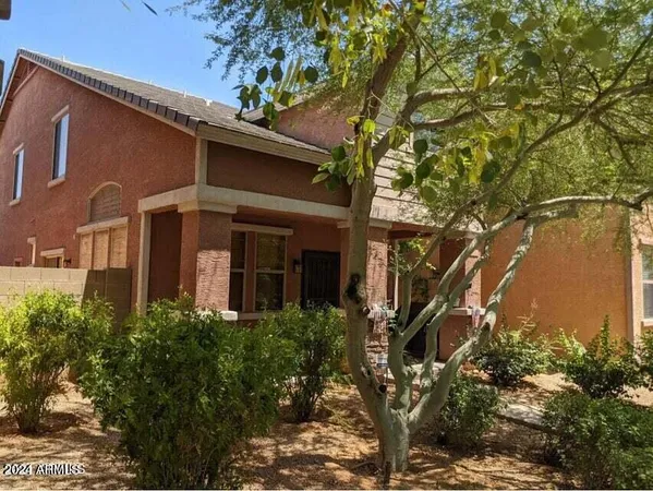 $2,400 | 4374 East Sack Drive, Phoenix, AZ 85050