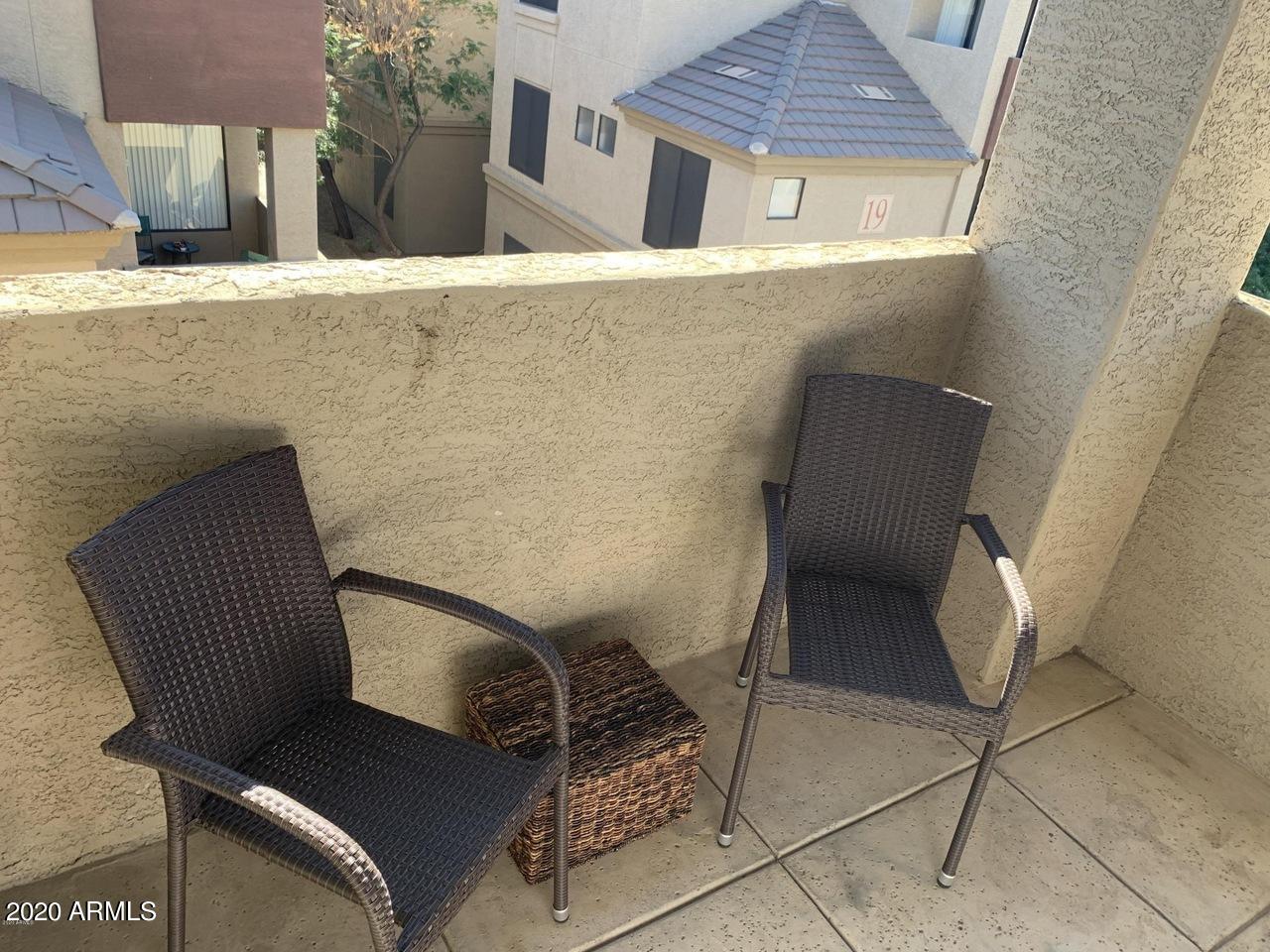 3848 North 3rd Avenue, Unit 3020 Phoenix, AZ 85013 - Photo 16 of 20 a view of entryway