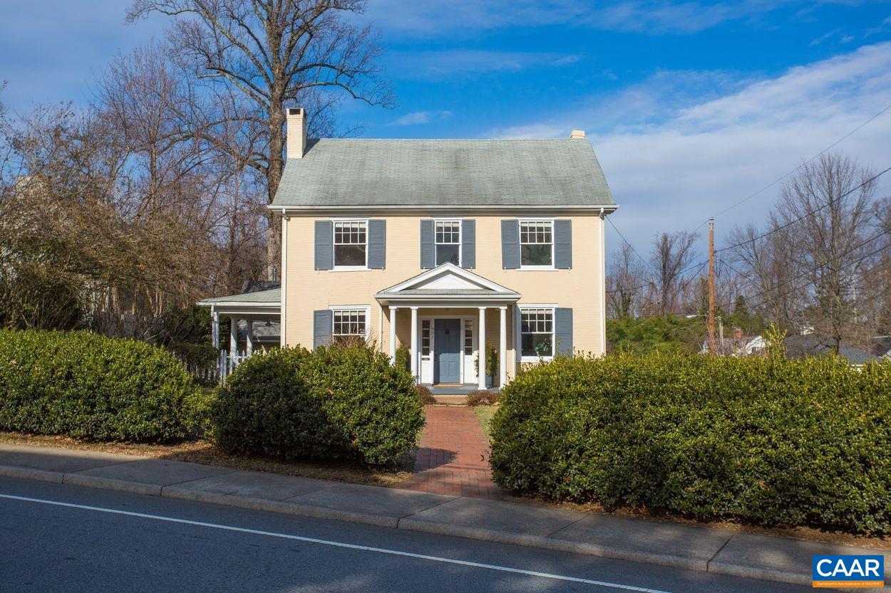807 Rugby Road Charlottesville, VA 22903 - Photo 2 of 40 Gallery Image 2
