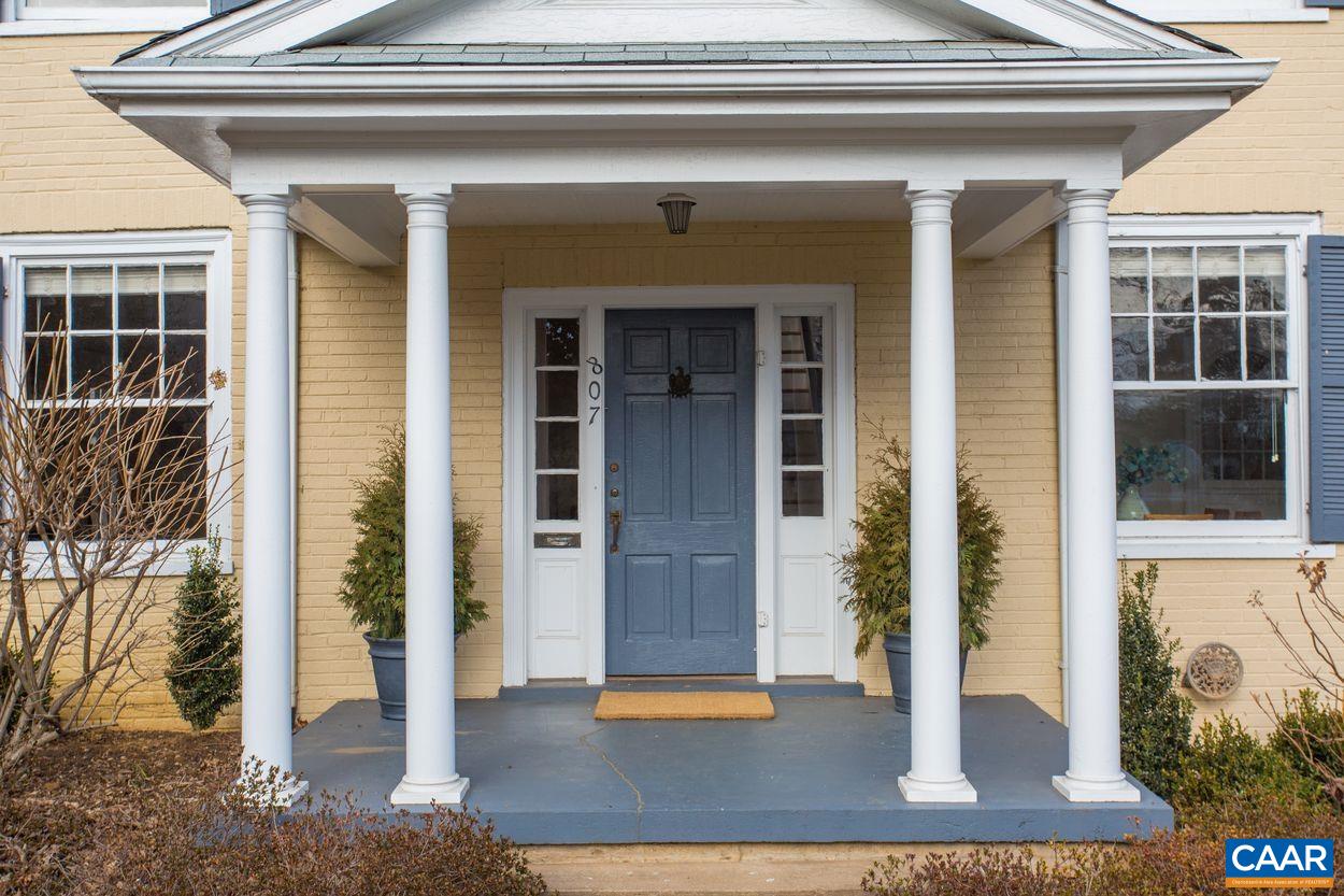 807 Rugby Road Charlottesville, VA 22903 - Photo 3 of 40 Gallery Image 3