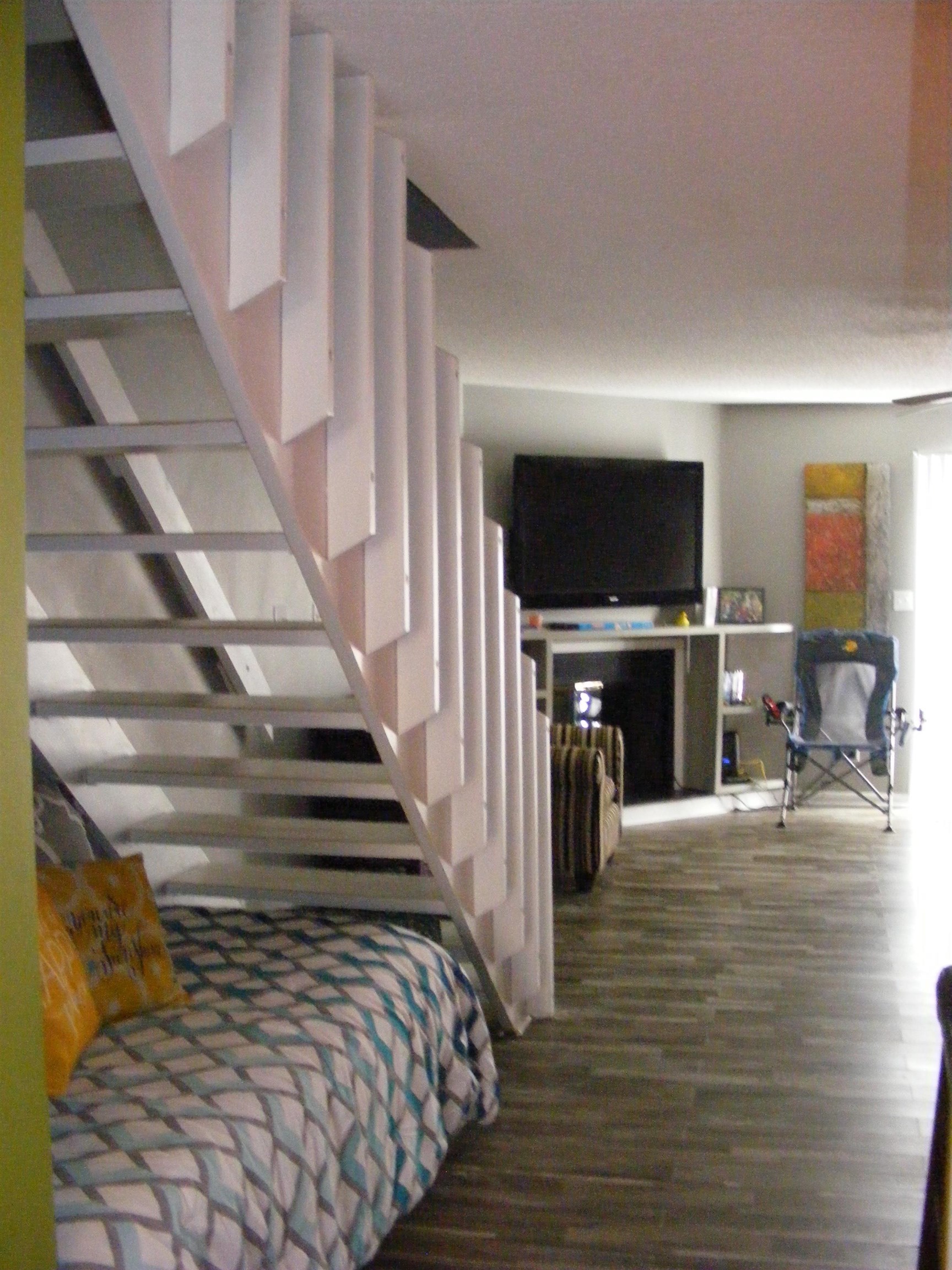 62 Driftwood Road Counce, TN 38326 - Photo 5 of 24 living room