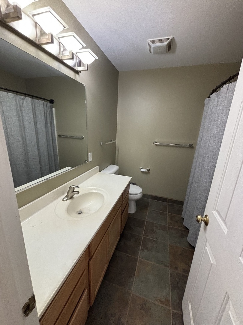 702 Plum Street DeKalb, IL 60115 - Photo 22 of 25