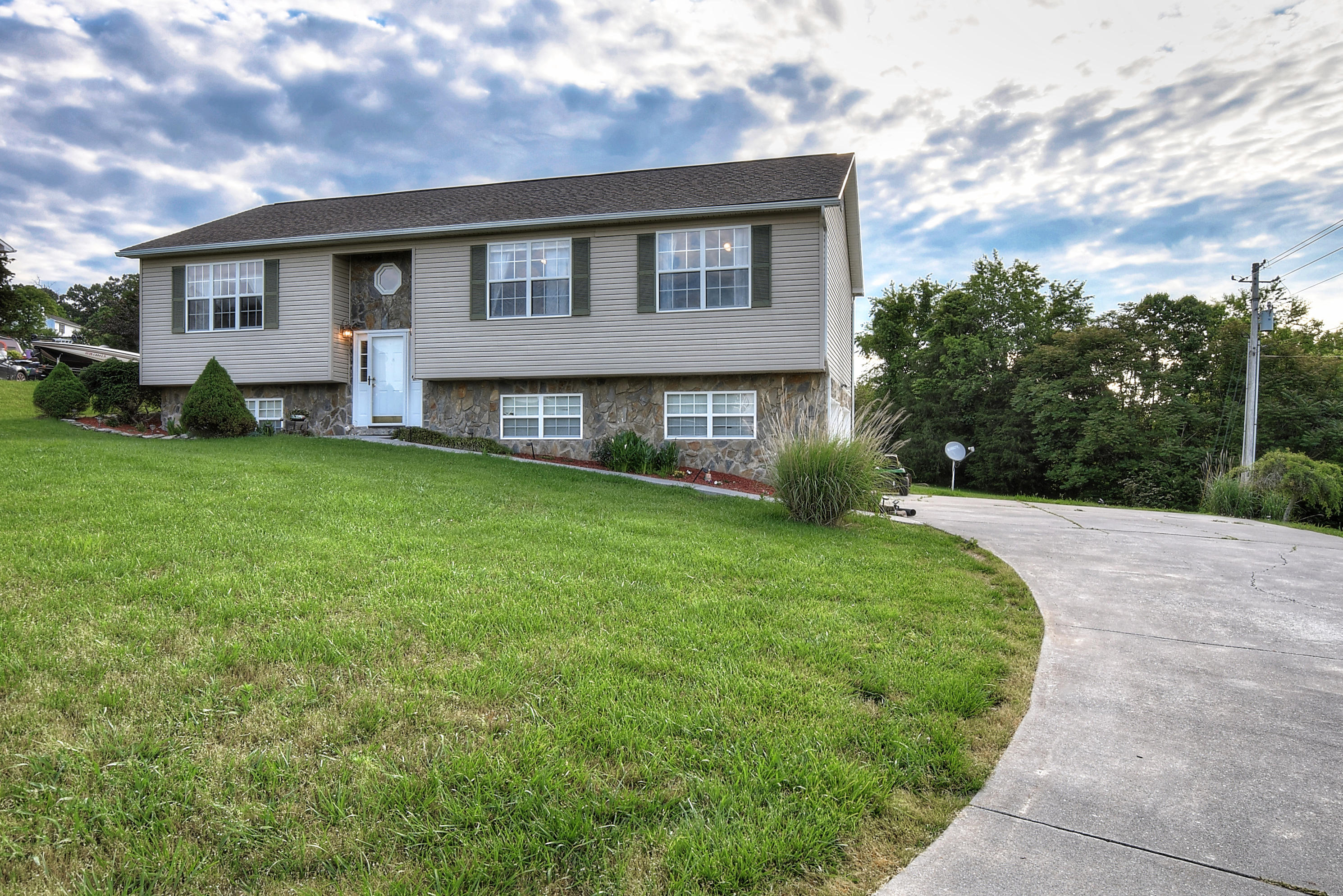 34 East Ridges Drive Chuckey, TN 37641 - Photo 5 of 45 DSC_0031_2_3