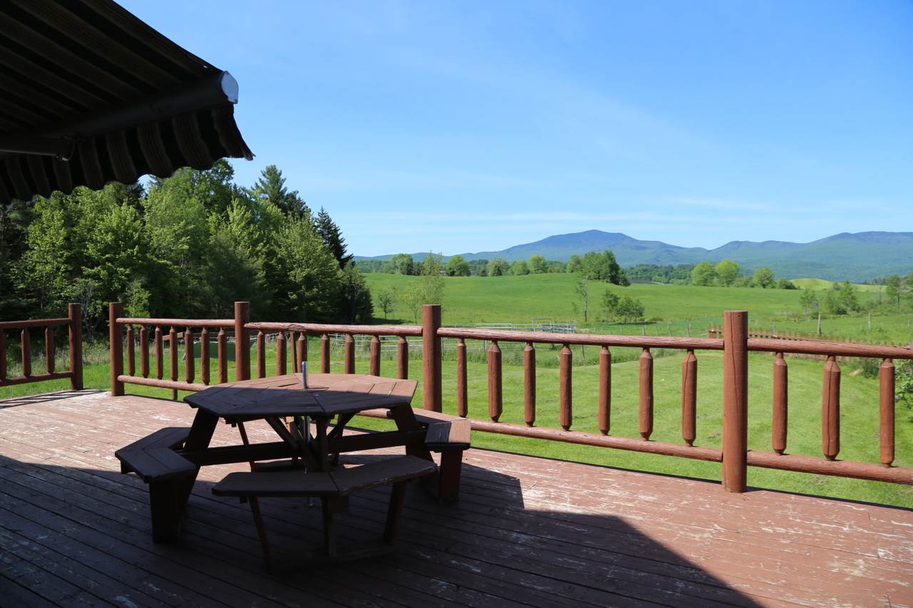 80 Little Barn Road Johnson, VT 05656 - Photo 3 of 40