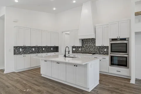 $870,000 | 1629 Boxwood Drive, Nashville, TN 37211