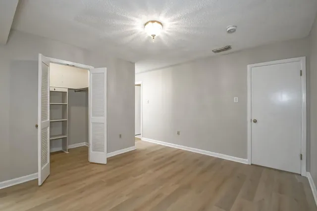 $285,000 | 31 Antigua Drive, Kenner, LA 70065