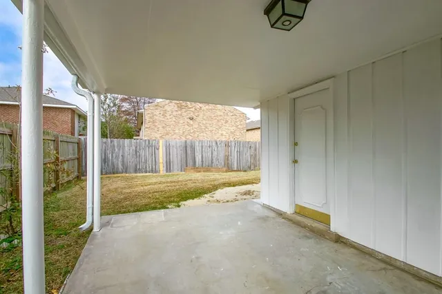 $285,000 | 31 Antigua Drive, Kenner, LA 70065