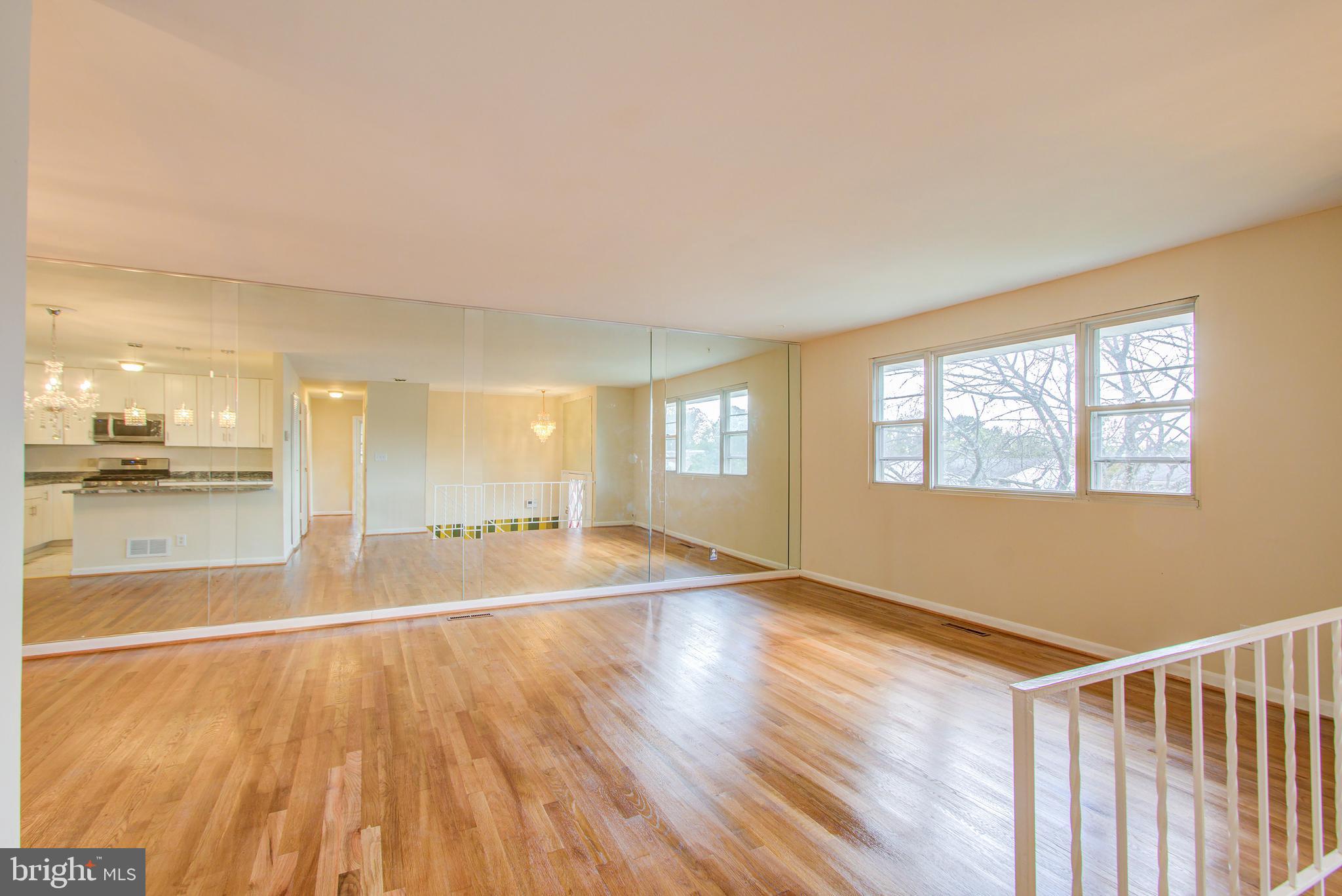 4015 Carthage Road Randallstown, MD 21133 - Photo 5 of 42