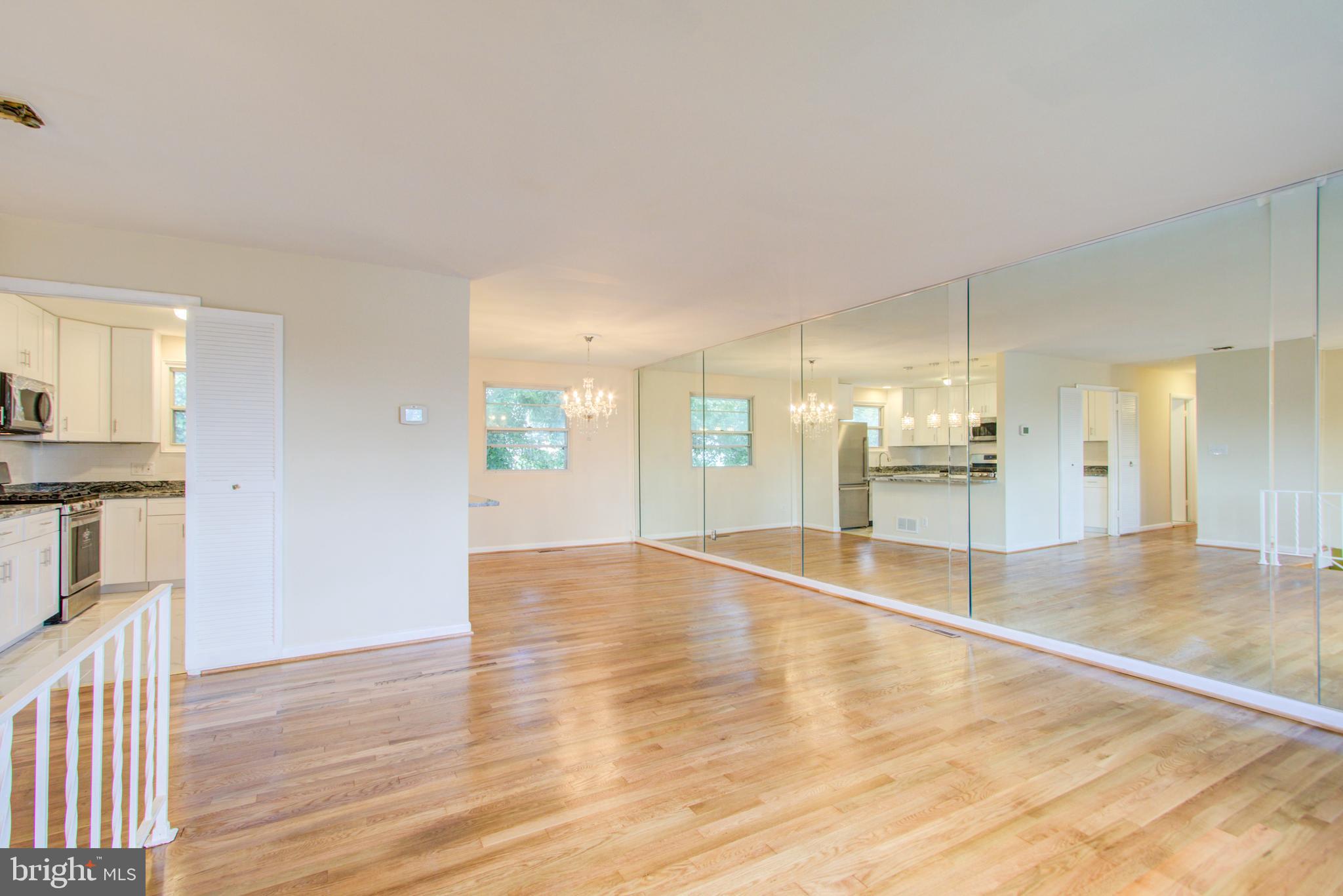 4015 Carthage Road Randallstown, MD 21133 - Photo 6 of 42