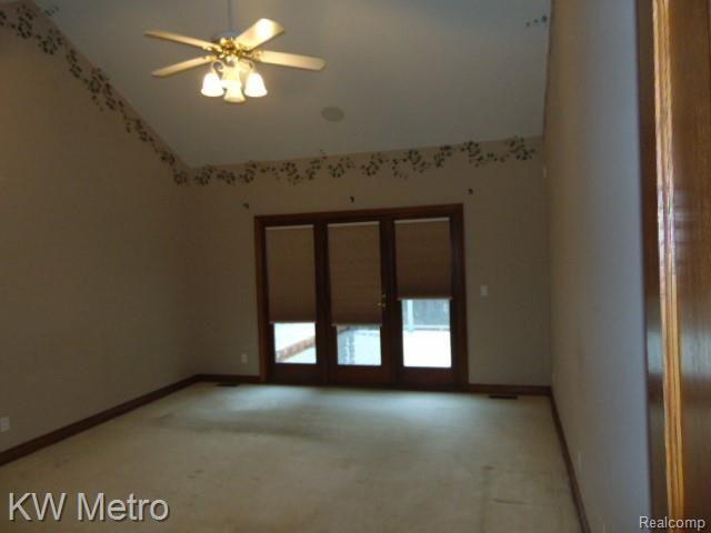 5475 Jendean Lane Rochester, MI 48306 - Photo 21 of 29 DSC01277.JPG