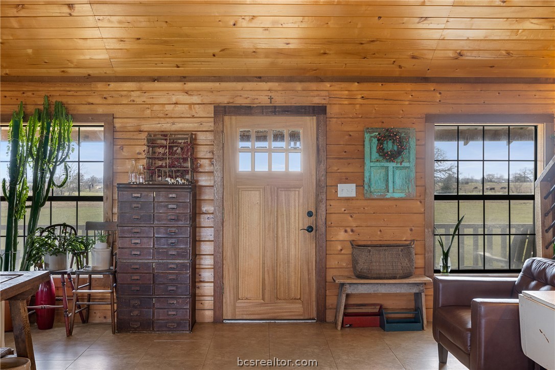 8501 Grassbur Road Bryan, TX 77808 - Photo 7 of 36