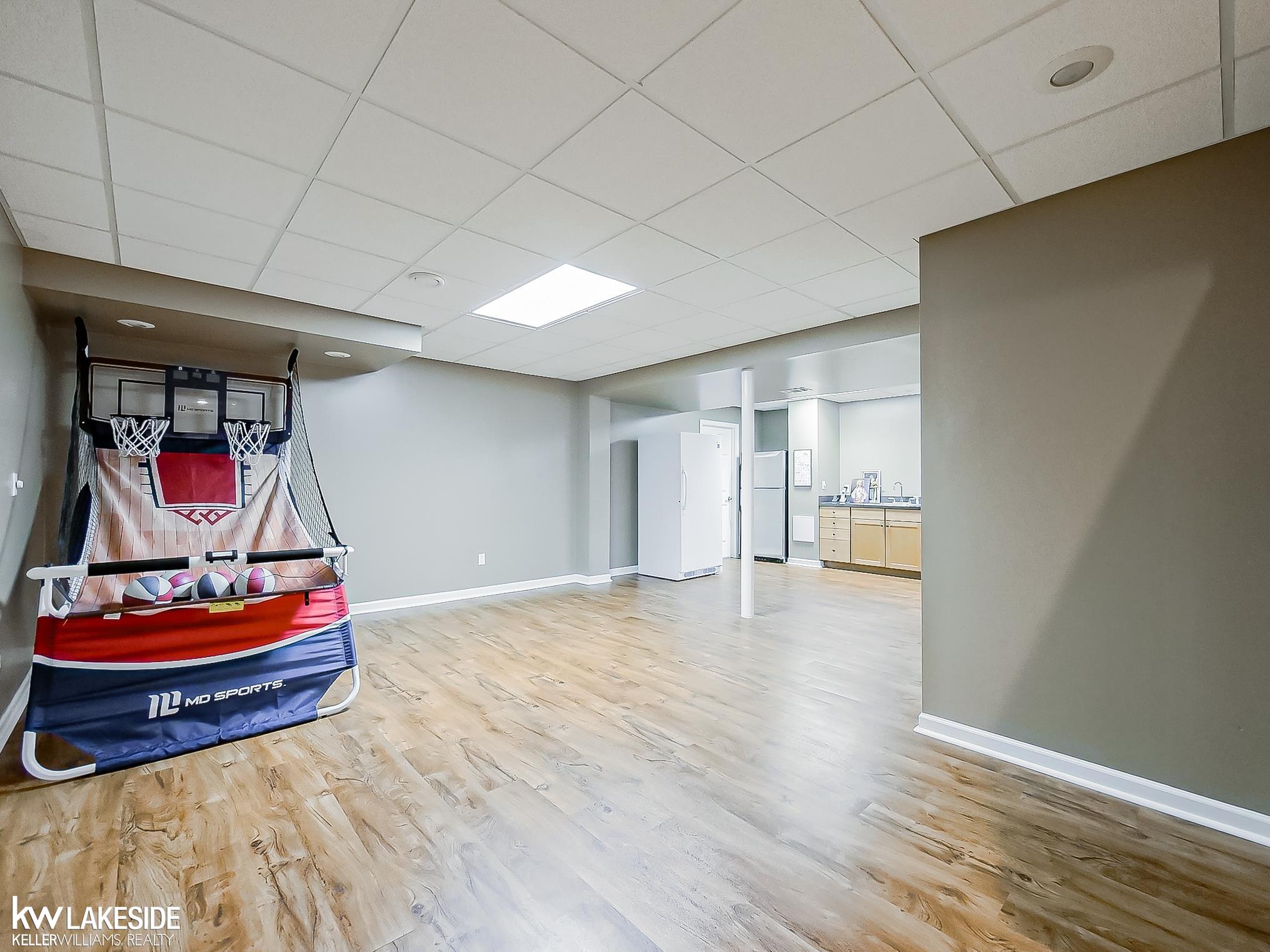 2058 Reagan Drive Rochester Hills, MI 48309 - Photo 49 of 68