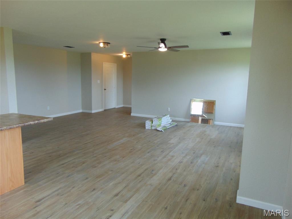 82 Ripley 124-32c Oxly, MO 63955 - Photo 5 of 25