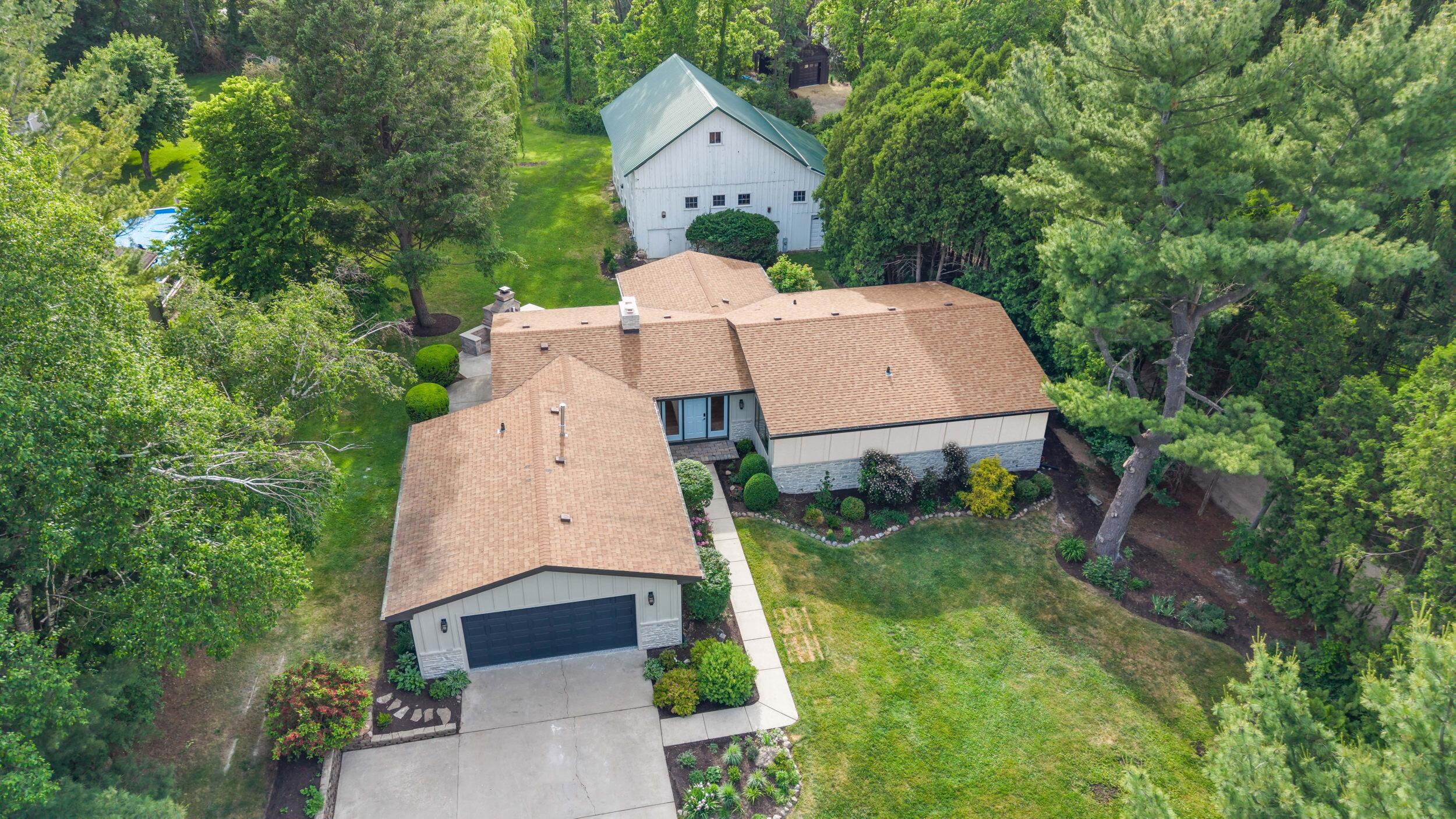 986 Indian Hills Road Fontana, WI 53125 - Photo 97 of 108 Aerial