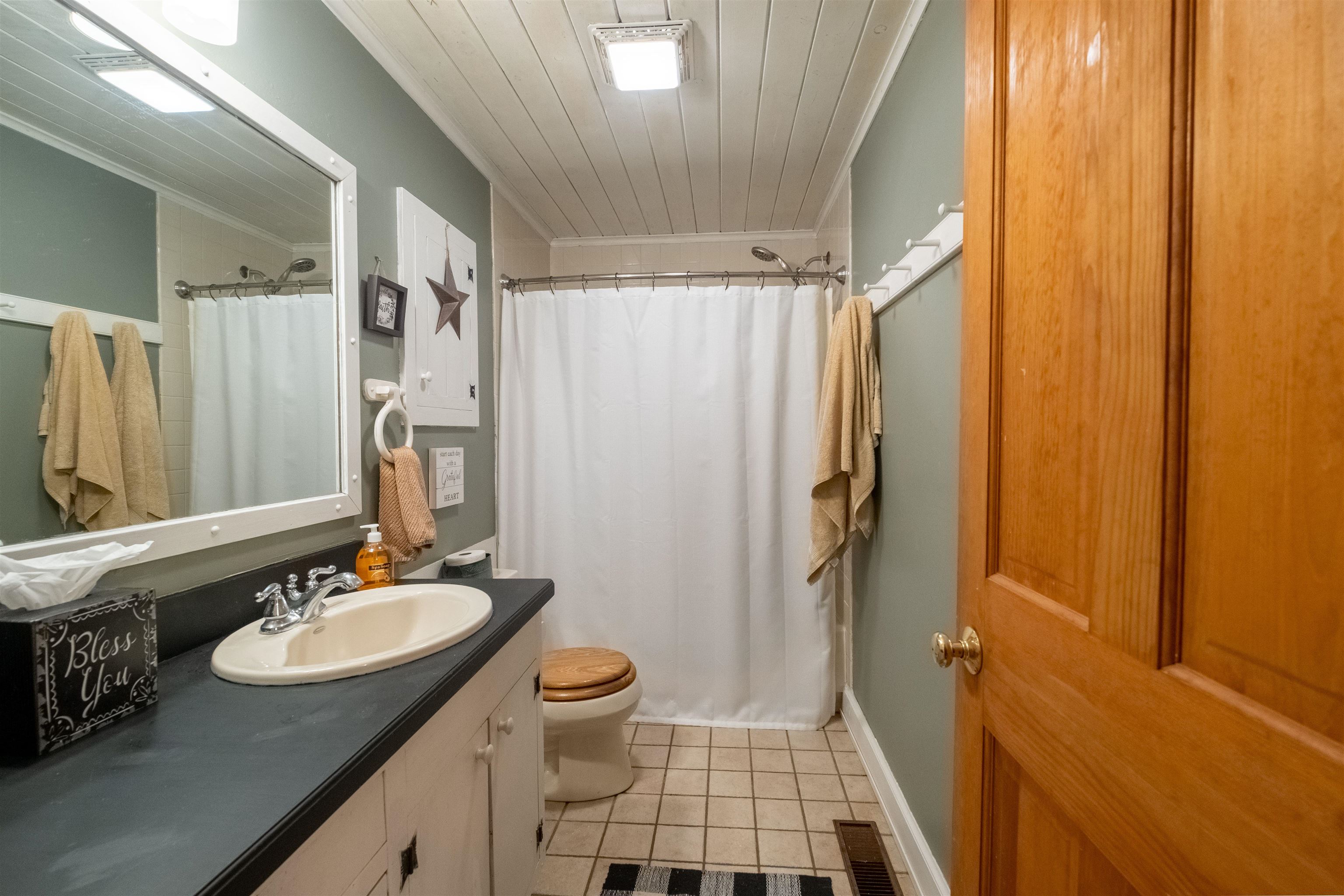 1203 Highway 5 Weathersfield, VT 05156 - Photo 17 of 26