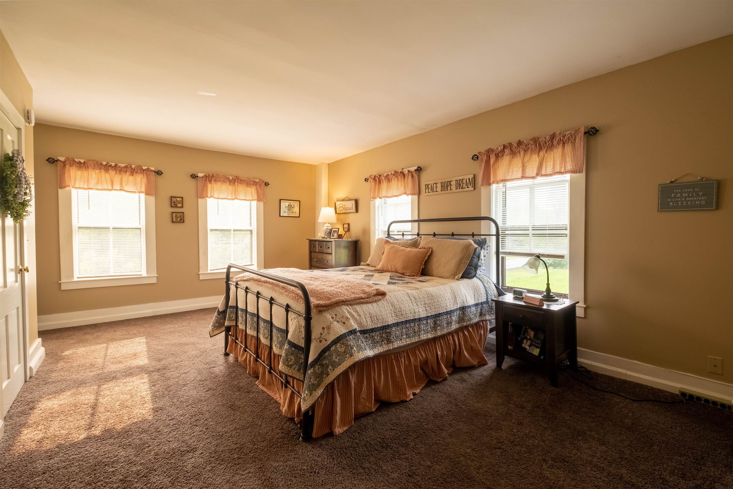 1203 Highway 5 Weathersfield, VT 05156 - Photo 18 of 26