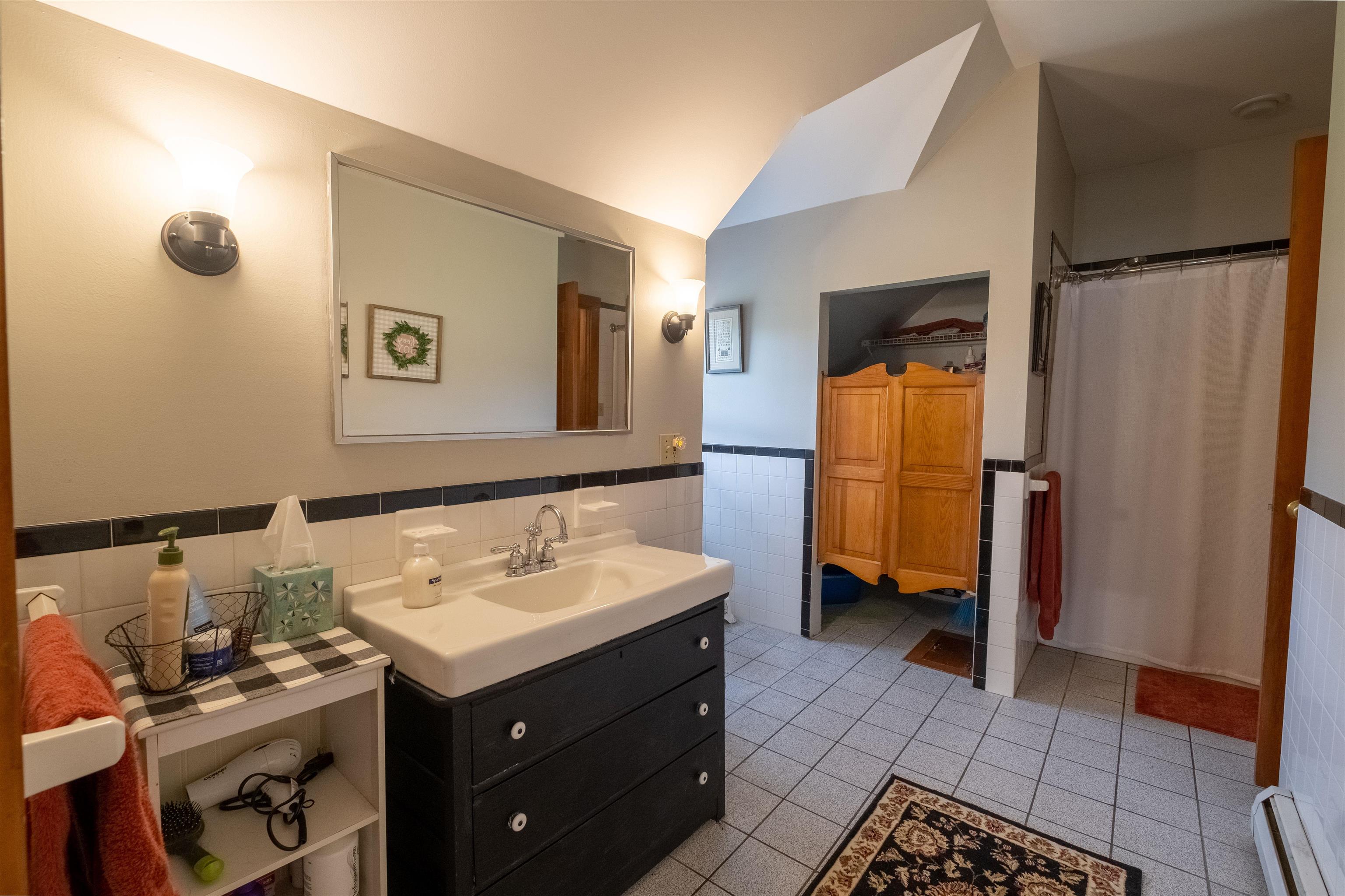 1203 Highway 5 Weathersfield, VT 05156 - Photo 19 of 26